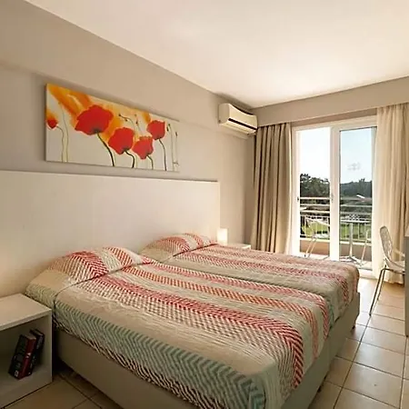 Hotel Mitsis Messonghi